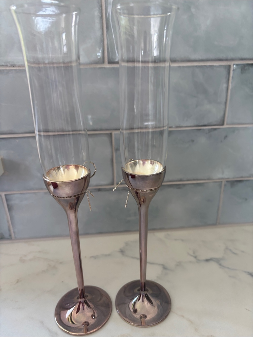 Vera Wang Rose Gold Love Knots Champagne Flutes. - Picture 3 of 5